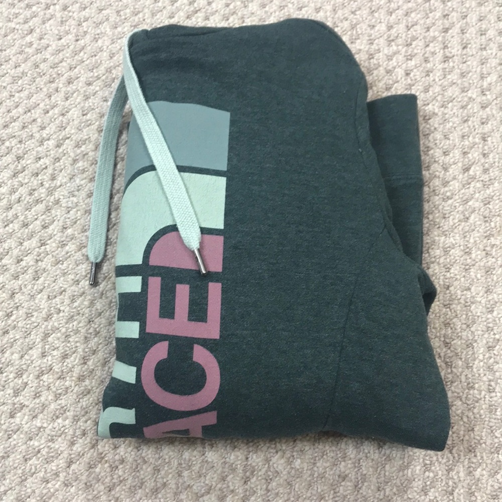 North face sweatshirt